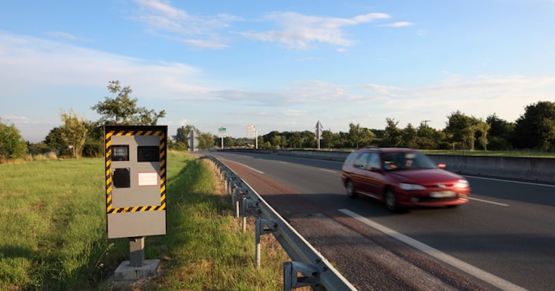 Cette astuce pour éviter de se faire flasher par les radars est-elle fiable ?