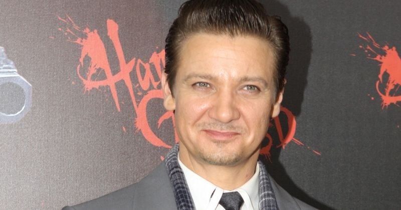 « Un miracle » qu'il soit encore en vie : l'acteur Jeremy Renner aurait eu la jambe écrasée par une déneigeuse