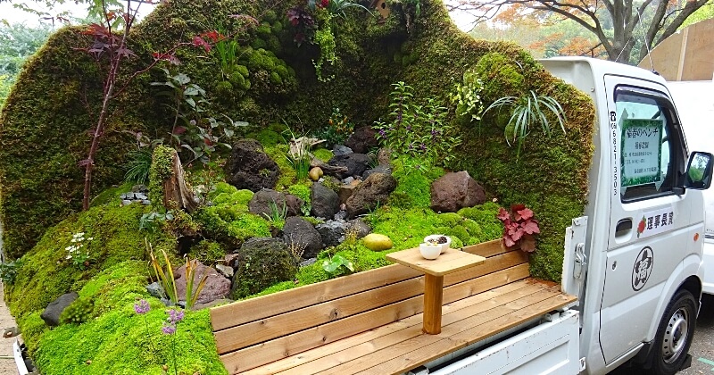 Au Japon, ces paysagistes de talent transforment leurs camions en de magnifiques jardins