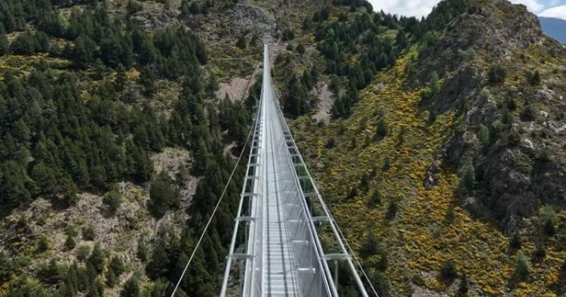 Long de 603 mètres, le deuxième pont suspendu le plus long au monde a été inauguré dans les Pyrénées