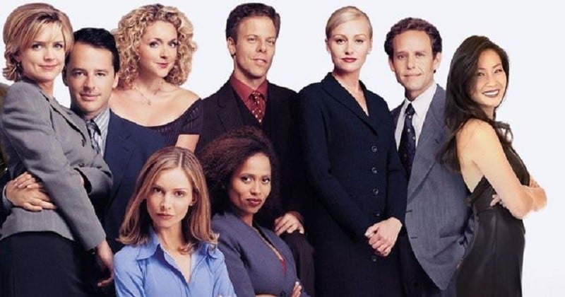 Ally McBeal : que sont devenus les acteurs de la série culte ?