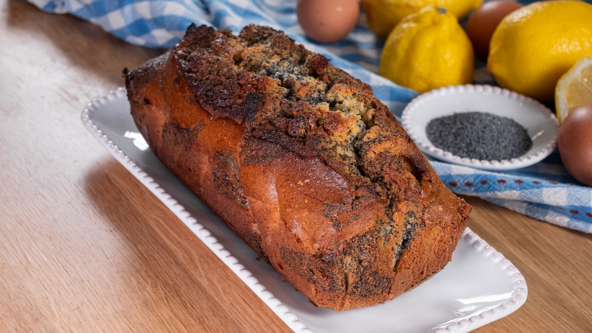 Cake marbré au citron et pavot