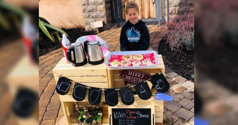 En vendant des chocolats chauds et des gâteaux, une petite fille de 5 ans parvient à payer les dettes de cantine de ses camarades