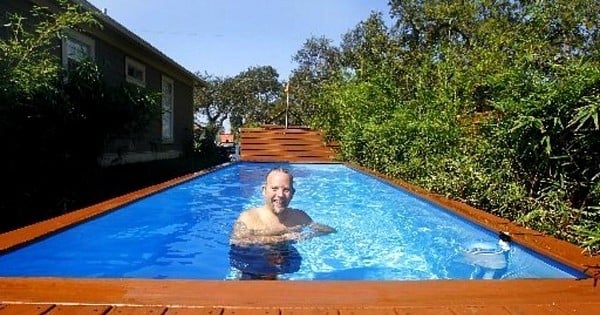 Un architecte transforme un conteneur en piscine, le résultat est absolument sublime ! Et c'est moitié moins cher qu'une piscine creusée...