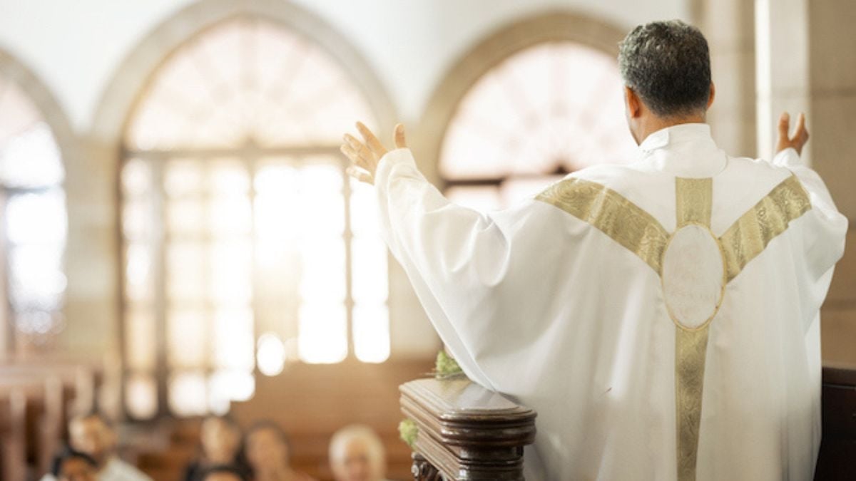 « Un don de la Vierge Marie » : « miracle » après la guérison subite d'une jeune aveugle, aux JMJ