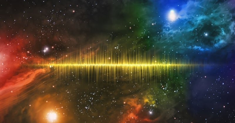 Un signal radio spatial ressemblant à un battement de cœur intrigue les scientifiques 