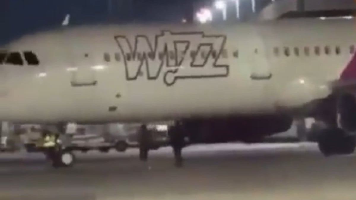 VIDÉO : ils ratent leur vol et décident de... courir après leur avion sur la piste de décollage