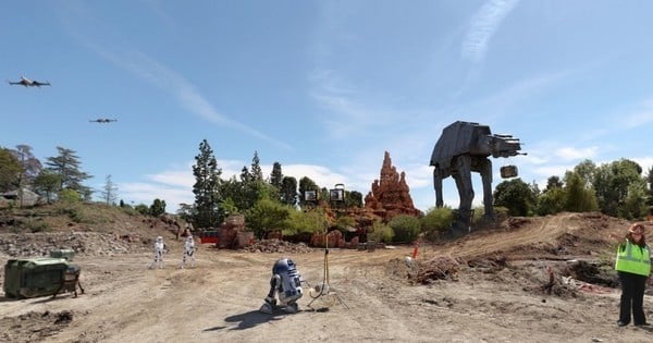 Disney vient de lâcher la première photo officielle du futur parc « Star Wars » ! 