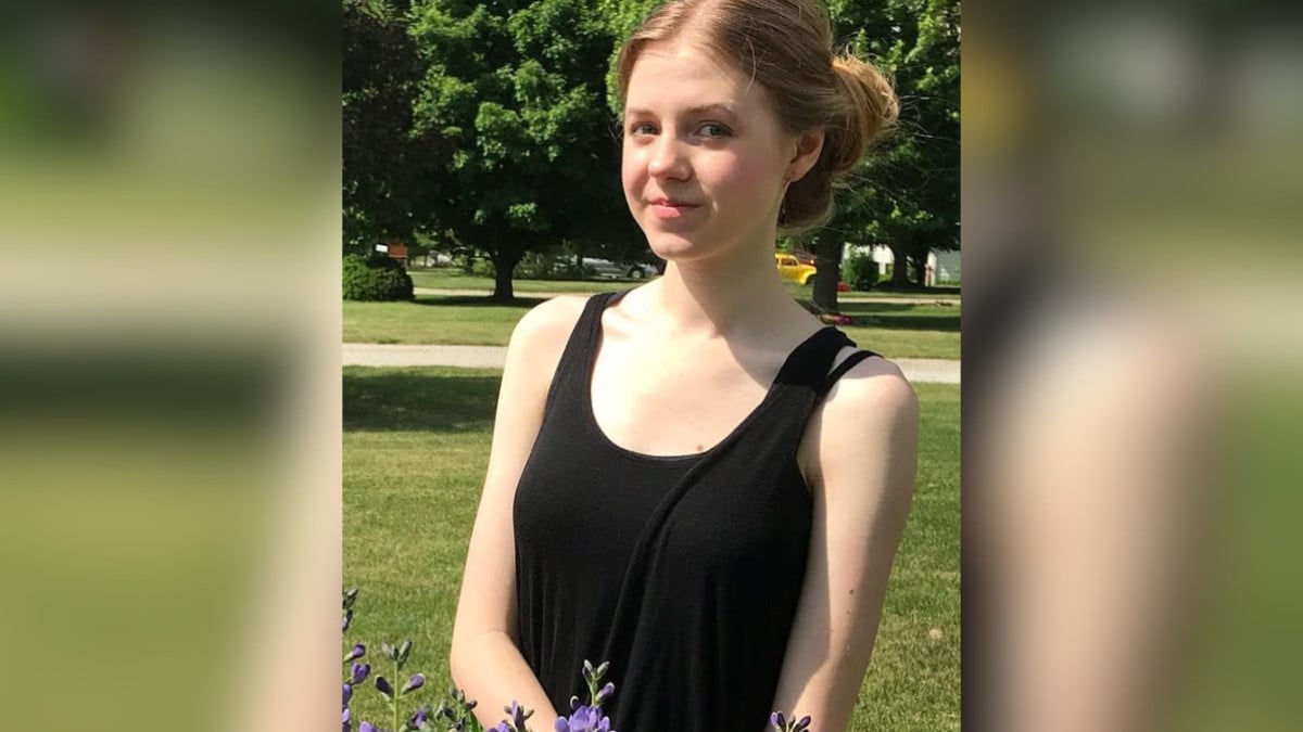 La femme de 26 ans brûlée vive dans un métro par un homme, qui avait déjà arrêté 72 fois, a été identifiée