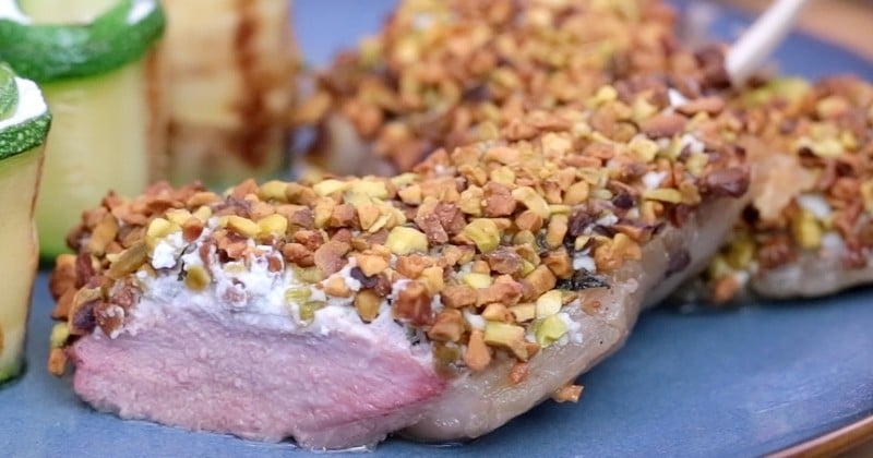 Dégustez des côtelettes d'agneau panées à la pistache pour un croustillant renversant !