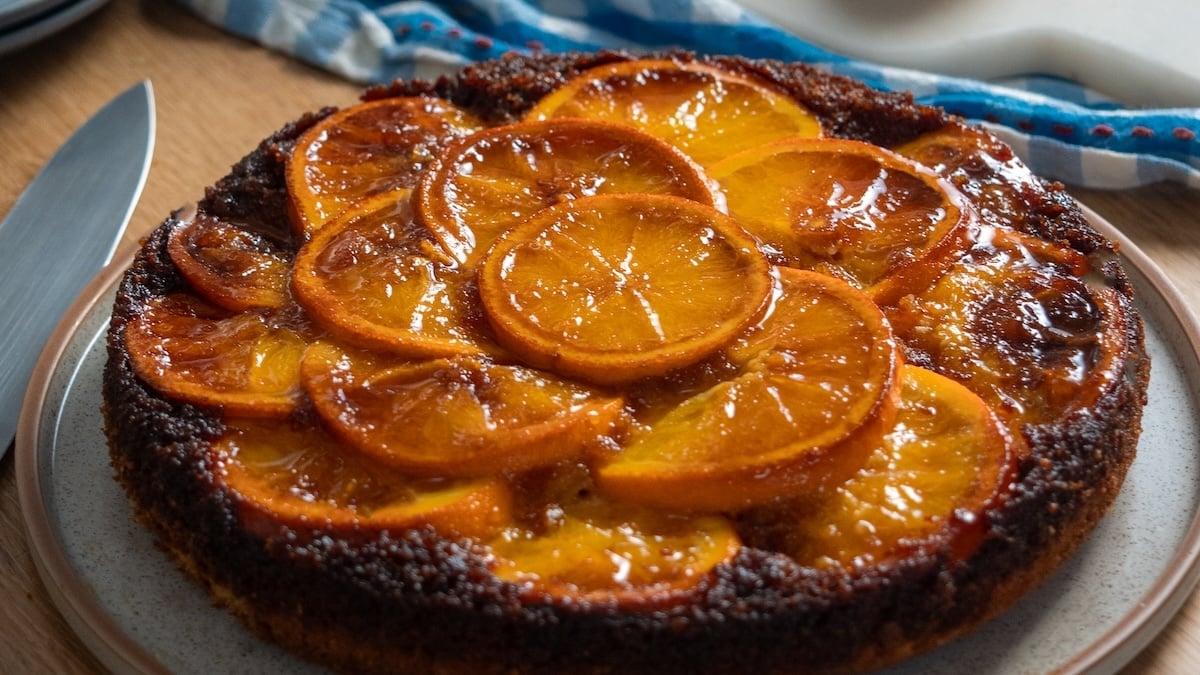 Le gâteau à l'orange et au caramel, une recette régressive et gourmande à partager pour le goûter !