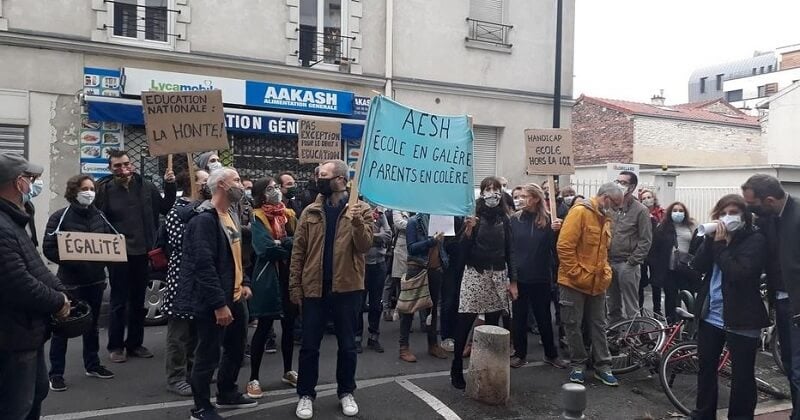 Depuis la rentrée, un écolier souffrant d'amyotrophie spinale doit se débrouiller seul à l'école