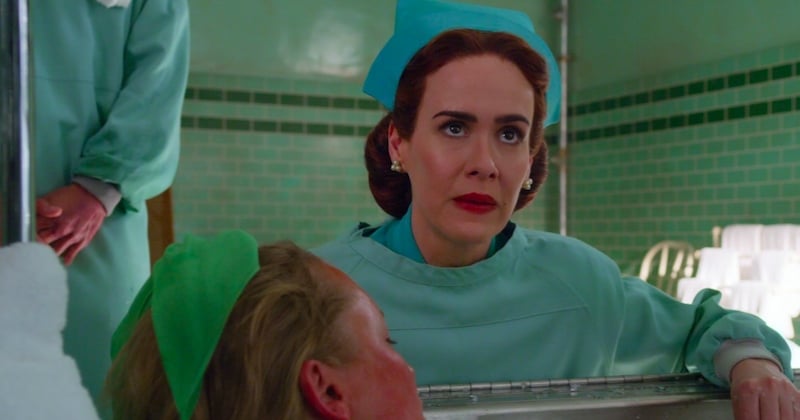 Ratched : Netflix offre un premier aperçu de sa prochaine série avec Sarah Paulson dans le rôle d'une infirmière tueuse !