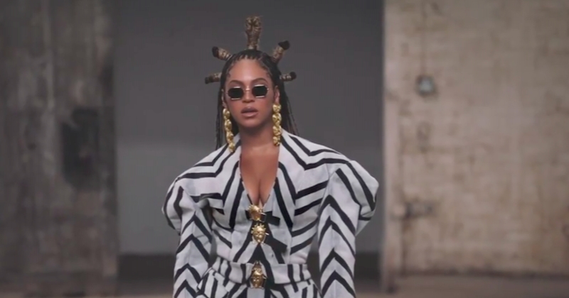 Beyoncé frappe fort avec « Black Is King », son nouvel album visuel doté d'un clip très lourd
