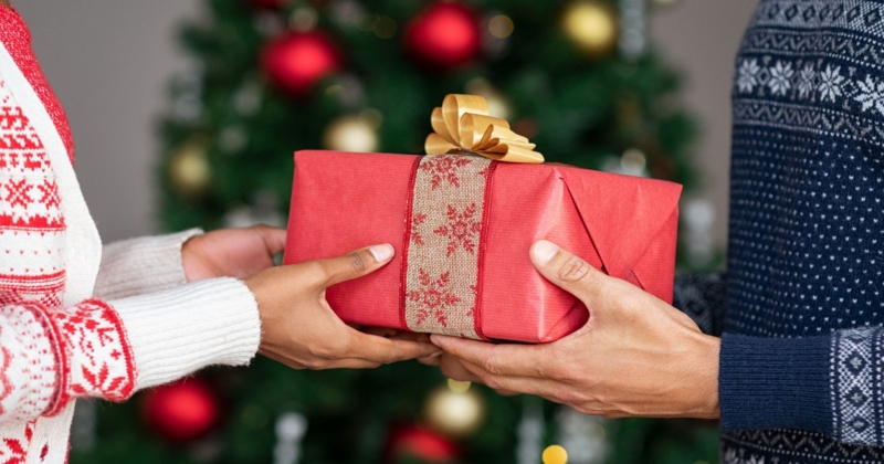 30 cadeaux à offrir pour le Secret Santa