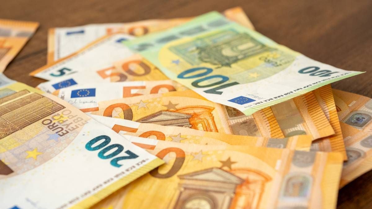 La Suisse offre 85 000 postes avec des salaires entre 3800 et 9000 euros par mois !