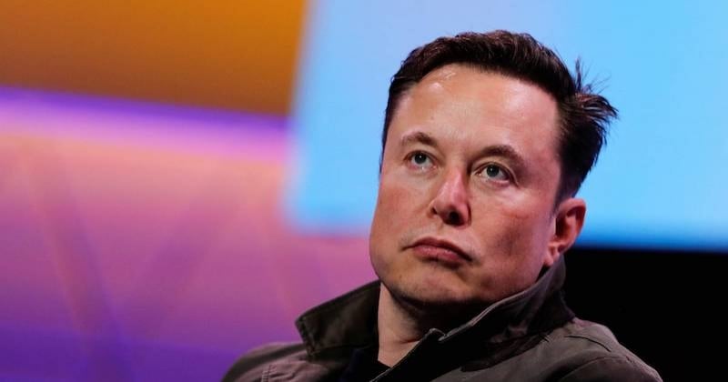 Elon Musk propose 5000 dollars à un étudiant de 19 ans pour supprimer le compte Twitter qui traque son jet privé 