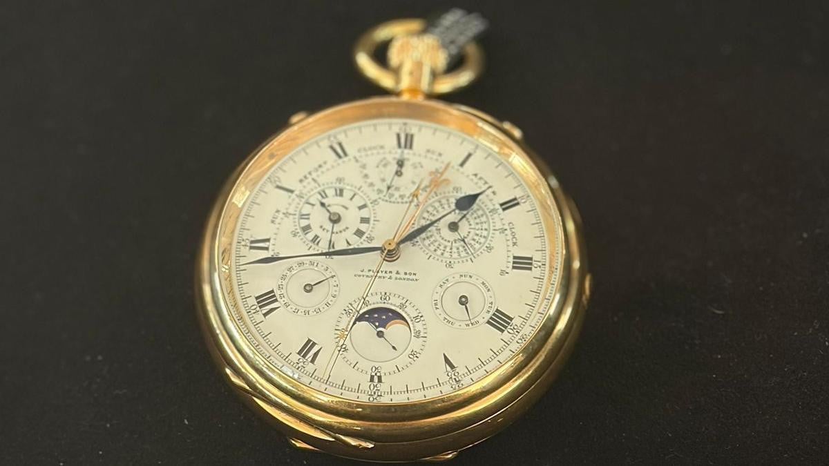 Cette montre de poche créée en 1907 bat tous les records en se vendant 2,4 millions d'euros aux enchères