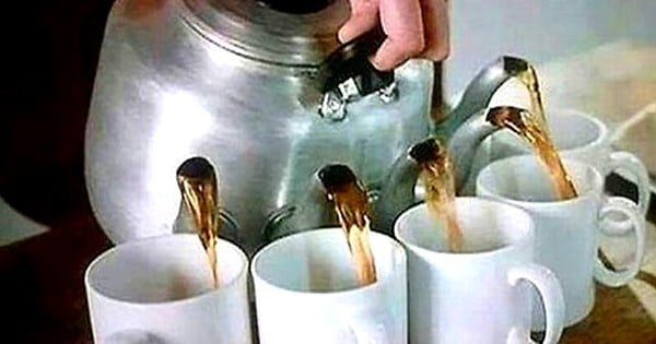 23 gadgets insolites pour boire son thé et son café : la théière