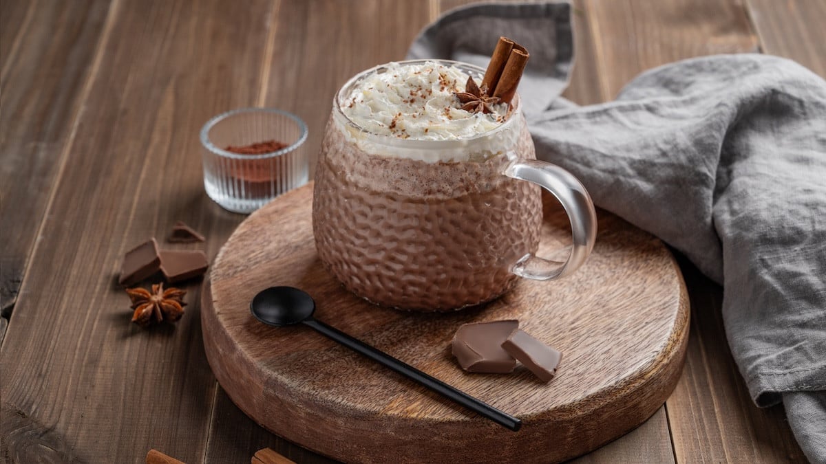 Latte noisette maison pour une soirée cocooning, la boisson crémeuse et gourmande à tester absolument