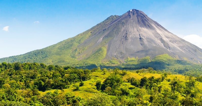 Pourquoi dit-on qu'un volcan dort ?