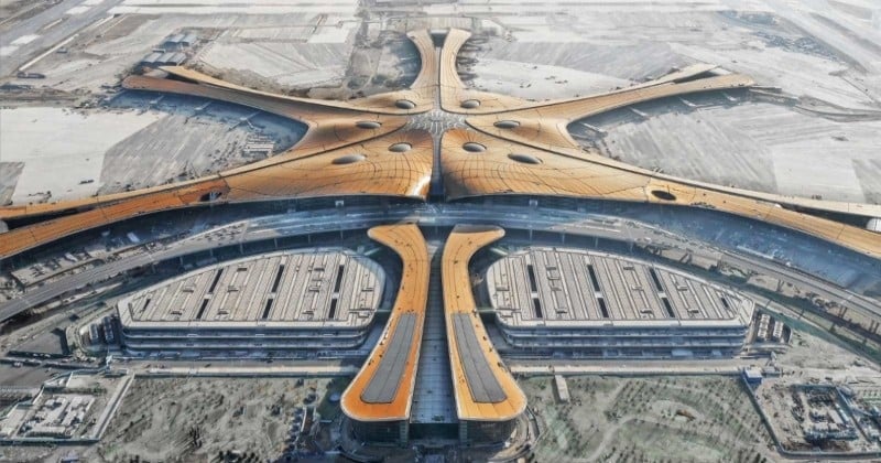 Le plus grand aéroport du monde va ouvrir cette semaine en Chine !