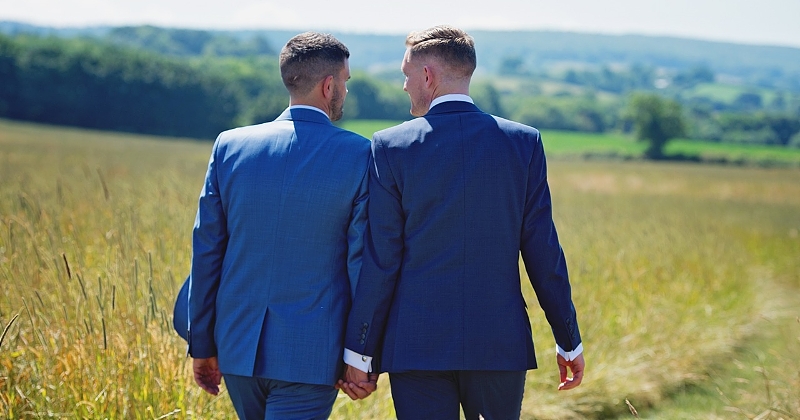 Les couples gays gèrent mieux le stress que les hétérosexuels, d'après une étude