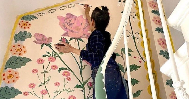 Cette artiste a repeint entièrement sa maison de campagne en dessinant des fleurs dans chaque recoin
