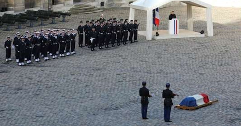 Jean d'Ormesson a eu le droit à son hommage national aux Invalides alors que sa fille révèle ses derniers écrits