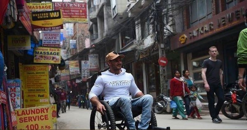 Un paraplégique australien de 28 ans fait le pari d'entreprendre l'ascension de l'Everest