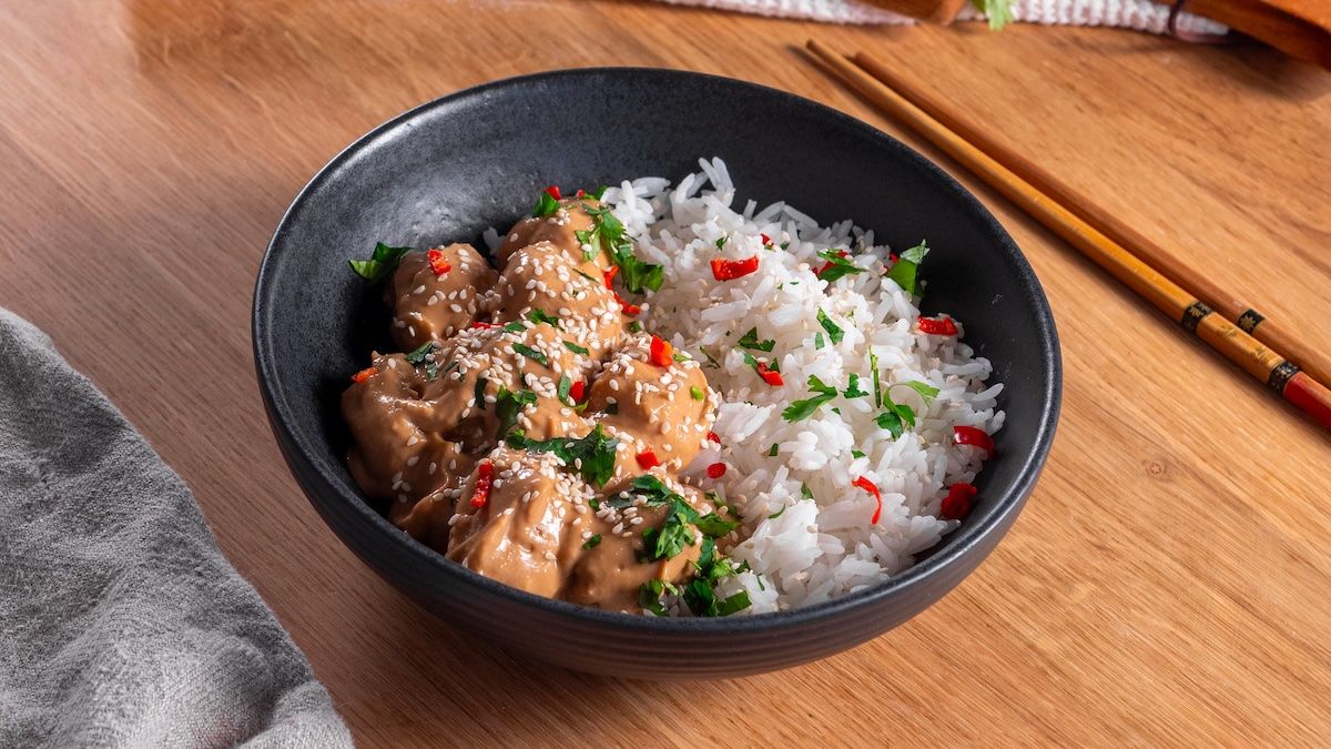 Tofu croustillant à la sauce cacahuète