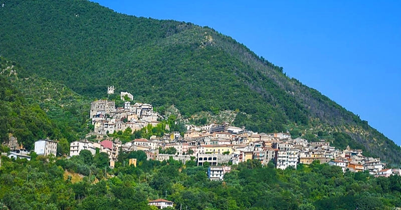 Une ville italienne à moins de 2 heures de Rome propose des maisons à vendre pour 1 euro