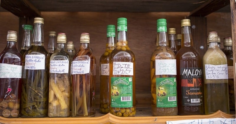 Apprenez à réaliser des rhum arrangés chez vous pour relever le niveau de vos apéritifs 