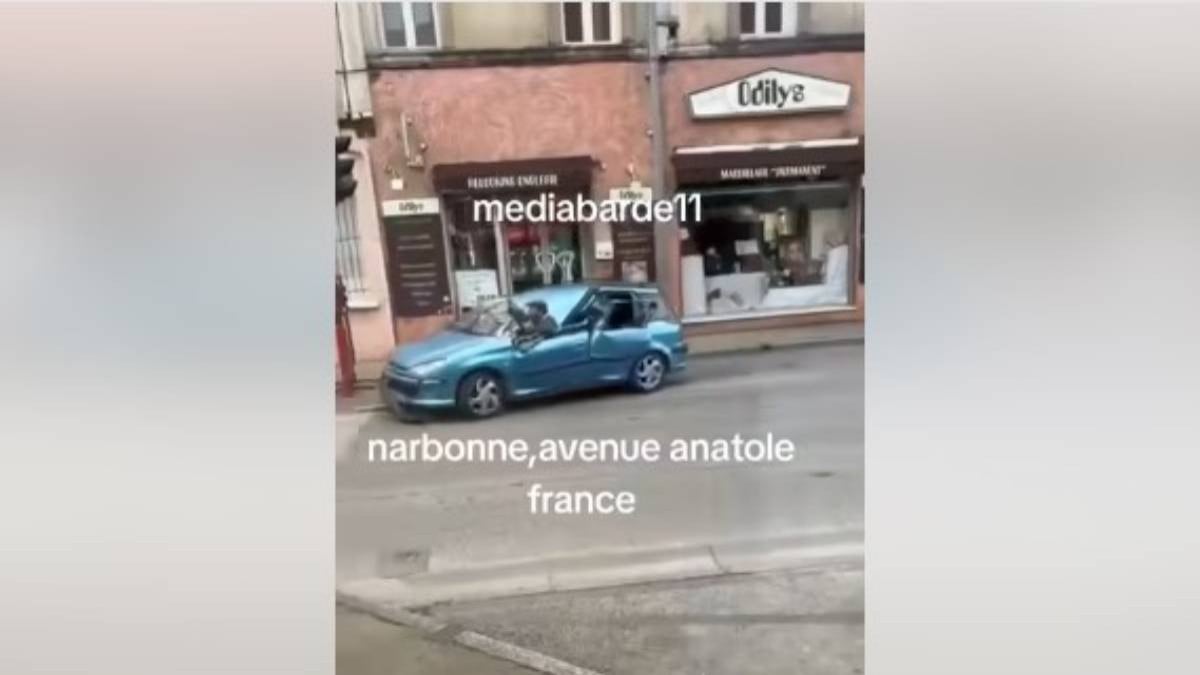 Sa voiture est une épave, il prend le volant en... passant la tête par la fenêtre pour conduire