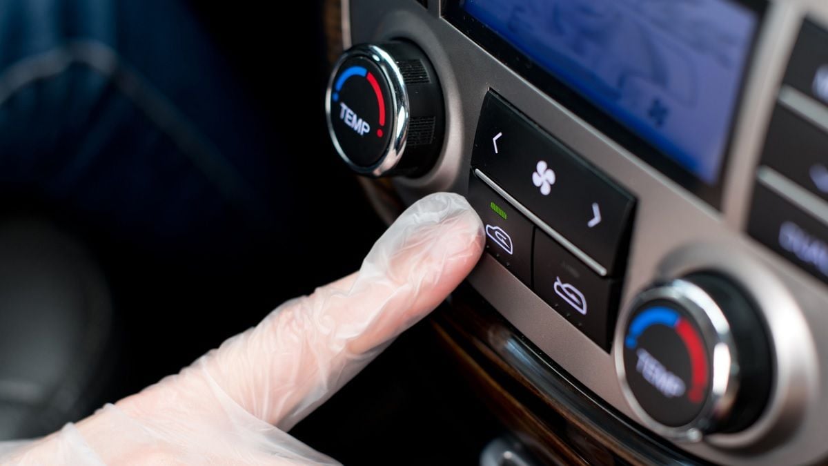 Personne n'utilise ce bouton dans la voiture, il est pourtant très utile