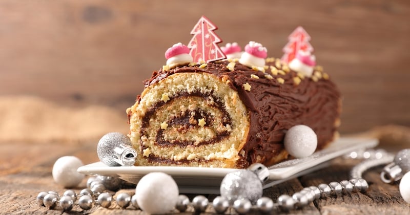 Repas de Noël : pourquoi mange-t-on une bûche au dessert ?
