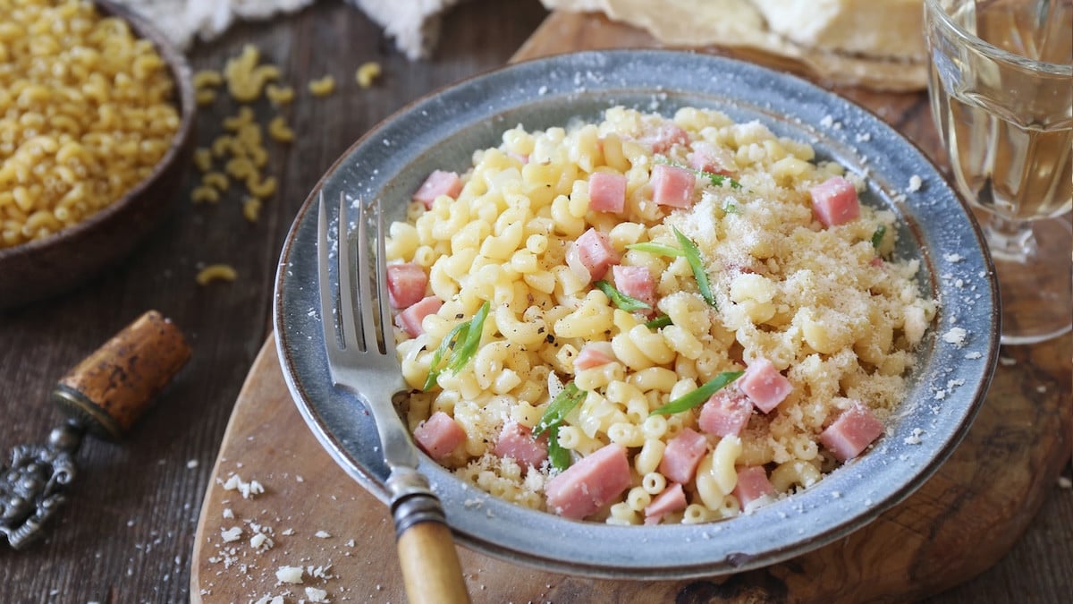 Quand les coquillettes deviennent un plat de chef... La recette ultra-réconfortante qui va surprendre toute la famille !