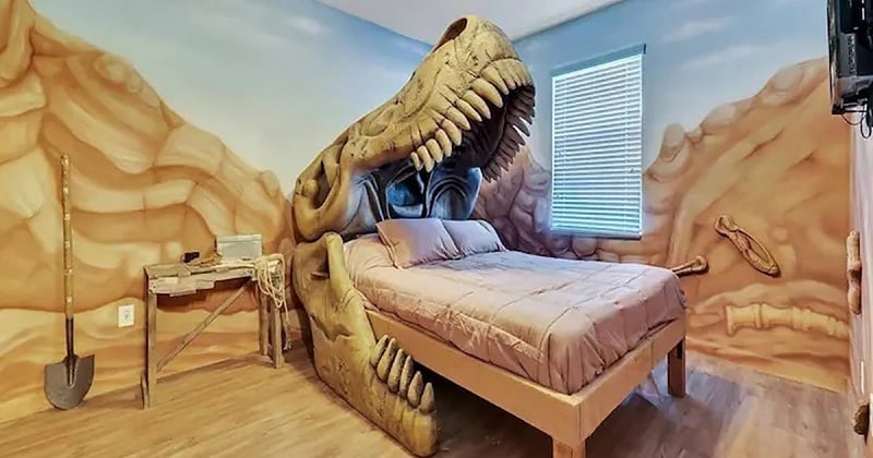 Pour les fans de Jurassic Park, cette villa sur le thème des dinosaures est dispo sur Airbnb