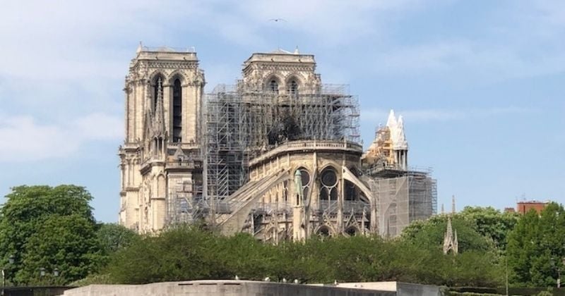 Un mystérieux sarcophage de plomb découvert sous la nef de Notre-Dame de Paris