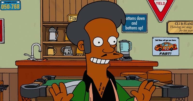 Les Simpson disent au revoir au personnage d'Apu