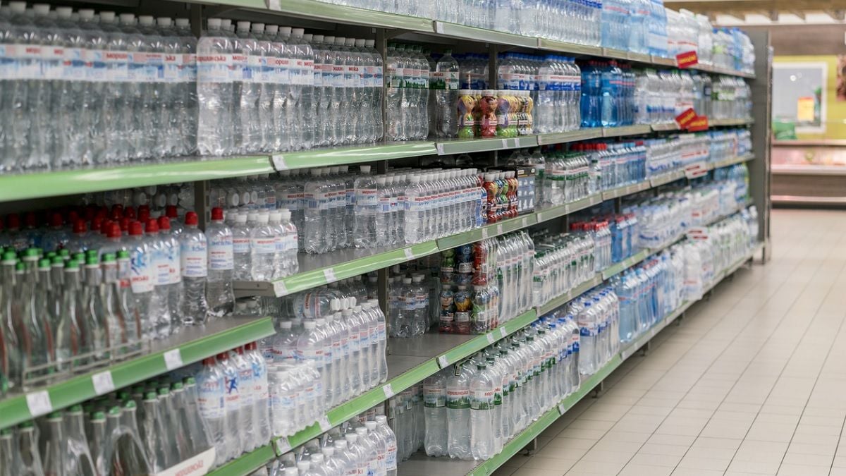 Bouteilles en plastique : après le bouchon attaché, ce nouveau changement que personne n'a remarqué