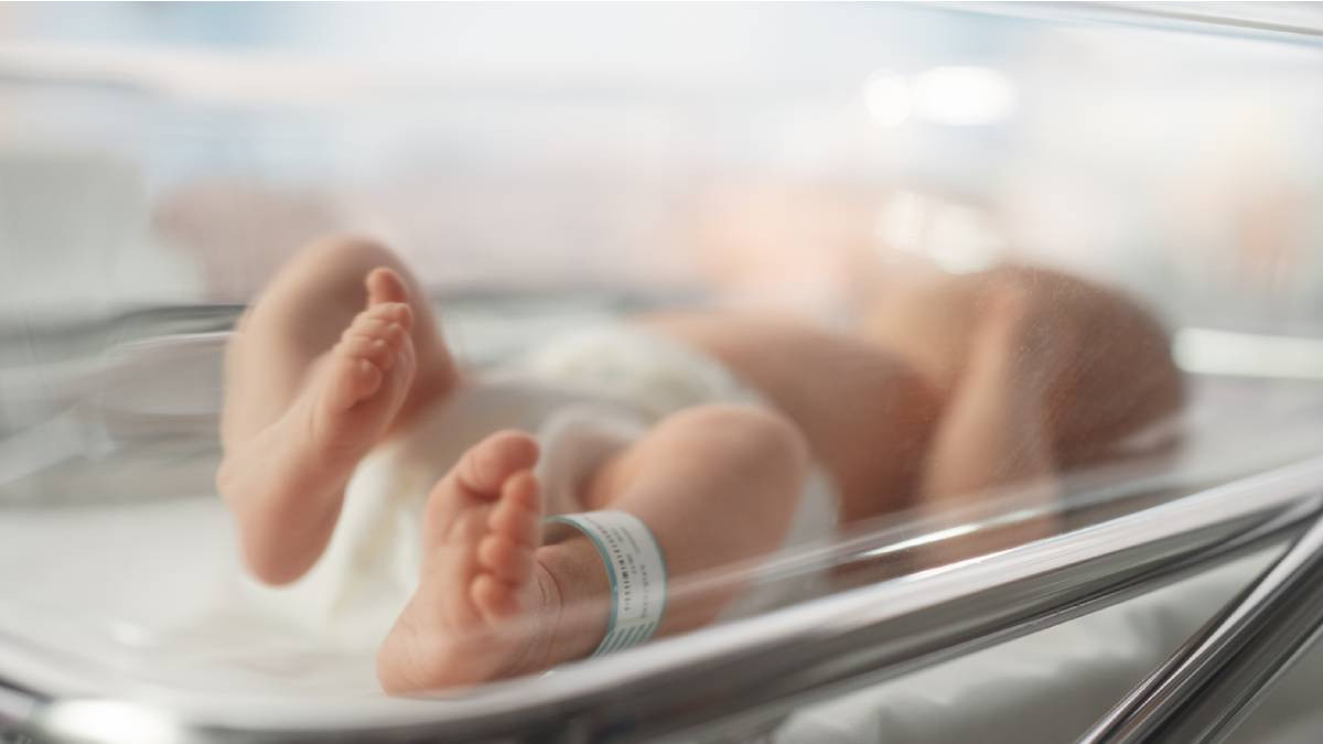 Nouveau-né à la maternité