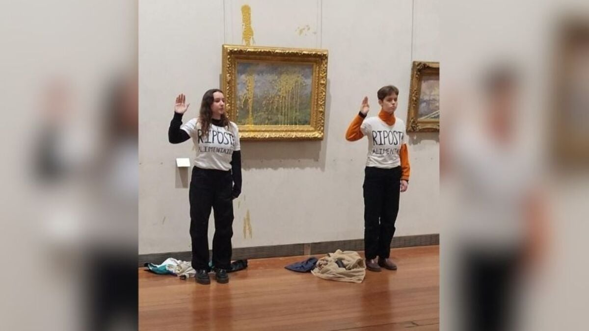 « Qu'est-ce que vous faites chier » : un tableau de Monet vandalisé par des militantes écologistes, les visiteurs agacés
