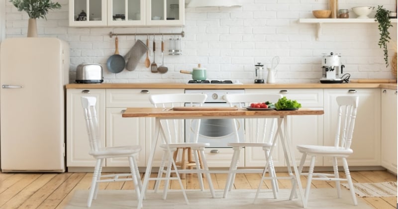 Comment bien choisir une table en bois pour sa salle à manger