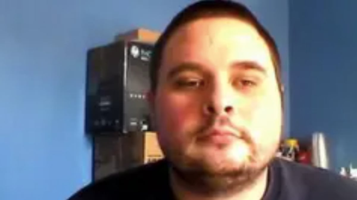 Il convertit son numéro en ligne surtaxée pour que les démarcheurs le payent quand ils l'appellent, la technique lui rapporte... 2 300€