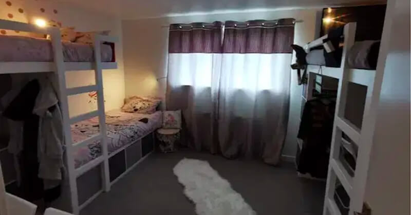 Cette mère de famille aménage la chambre que ses trois filles partagent, le résultat est incroyable !	