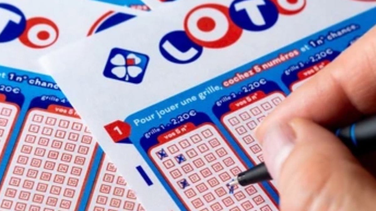 Il joue au Loto sans y croire depuis des années... jusqu'au jour où la chance tourne enfin