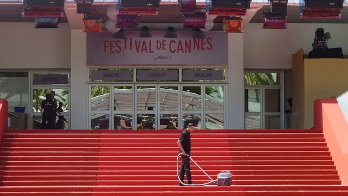 20 ans après avoir balayé les marches du Festival de Cannes, il s'apprête à les monter après avoir réalisé un film