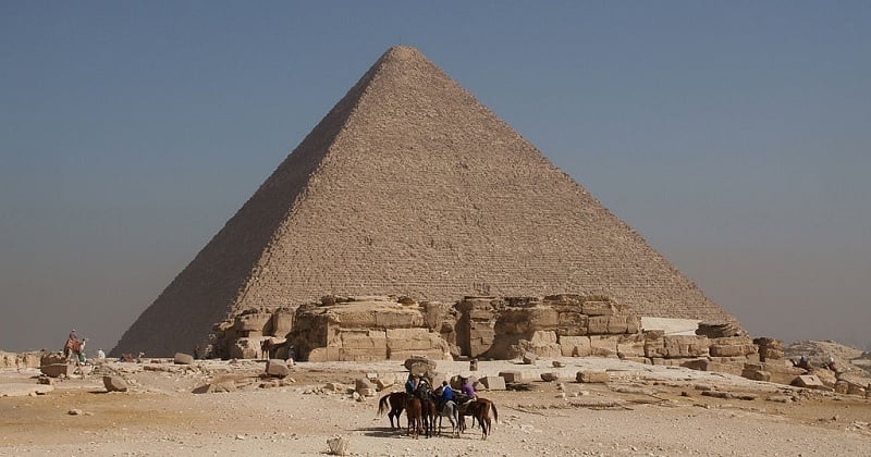 Égypte : les archéologues ont découvert un couloir secret dans la pyramide de Khéops