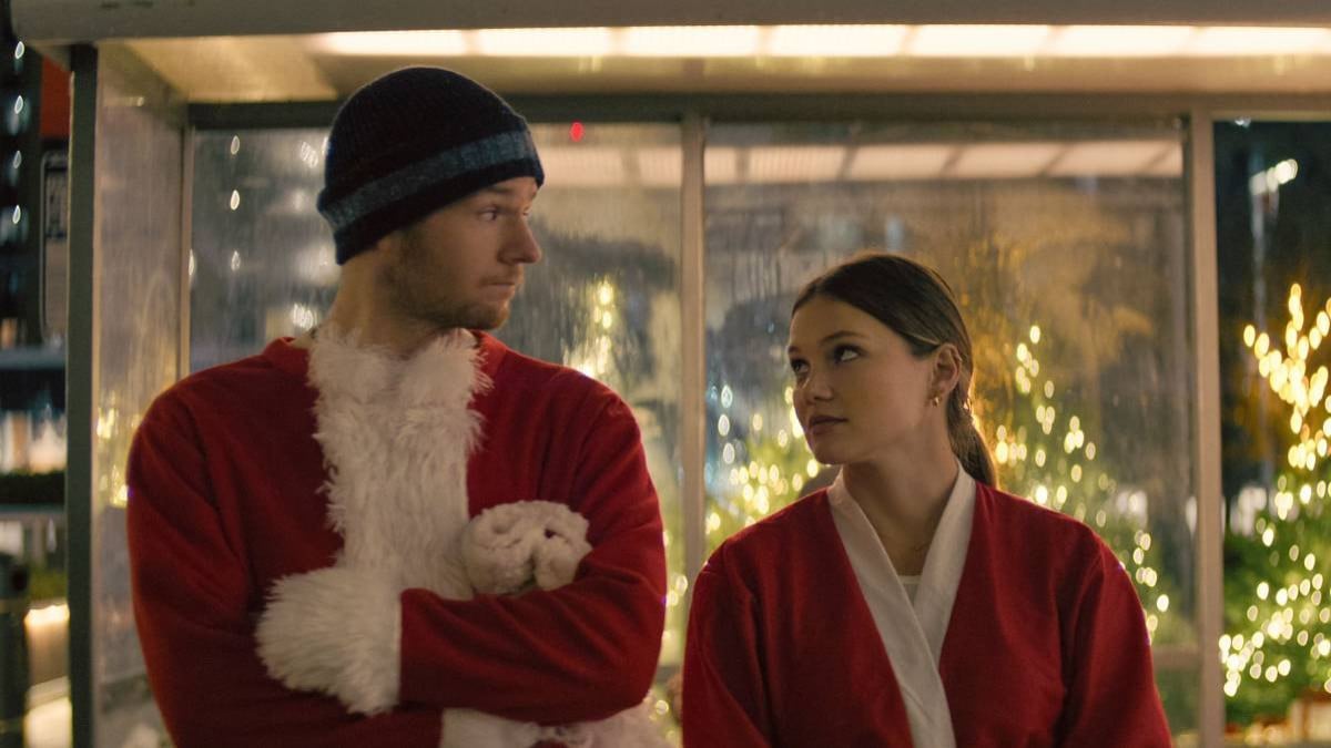 Cette comédie de Noël pas comme les autres est déjà n°1 dans le monde sur Netflix 